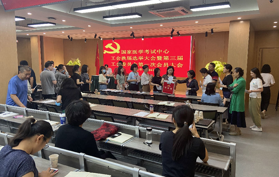 微信图片_20210726162102_副本.jpg
